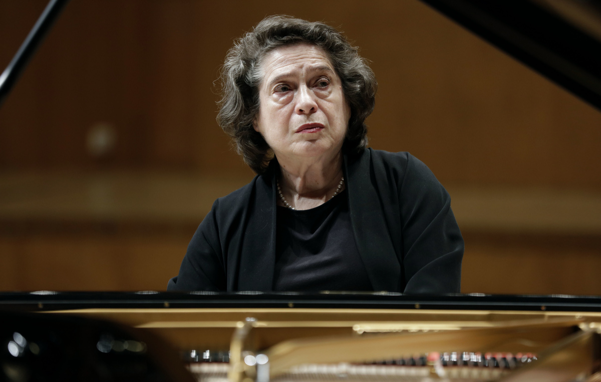 Концерт Елизаветы Леонской в Нидерландах отменили из-за ее выступления в РФ